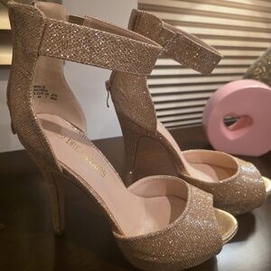 Dream Pairs Sparkling Tan Heels